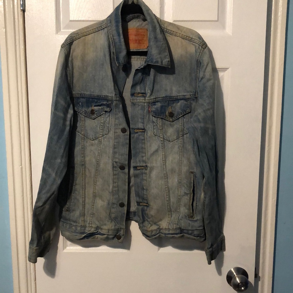 Levi's Blue Lightweight  Jacket Timeless Design